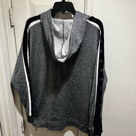 Pink VS Rare shiny long sweatshirt with velvet polka dots on the sleeves - Picture 14 of 15